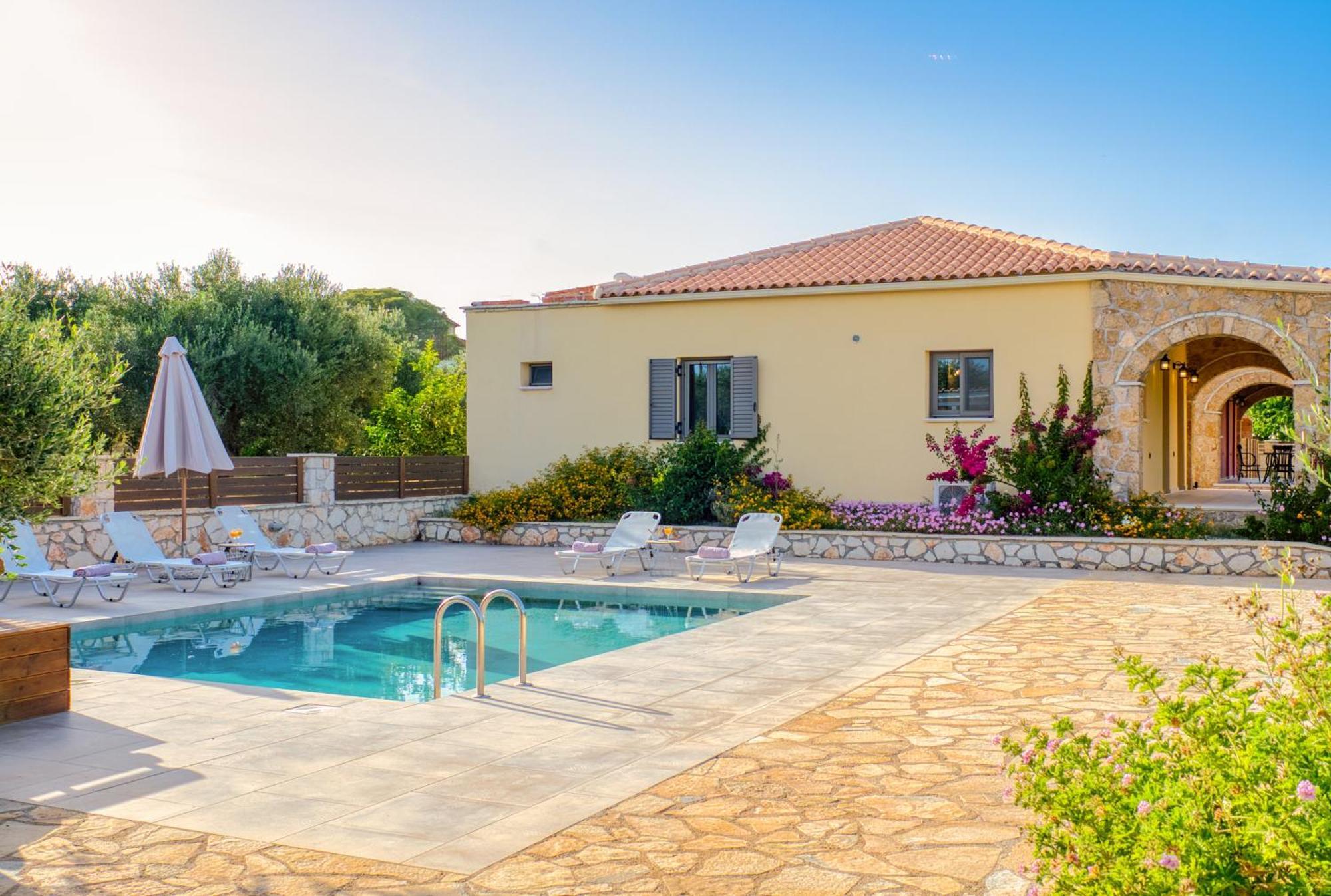 Astarte Villas - Astra Private Villas With Pool Vasilikí Exteriör bild